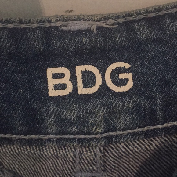 BDG High Rise Erin Shorts - Picture 3 of 6